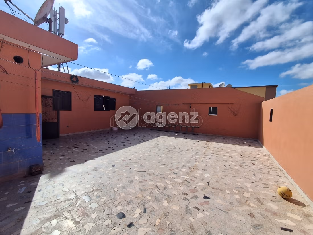 Maison à vendre 626 m², 7 chambres Sidi Maarouf Casablanca