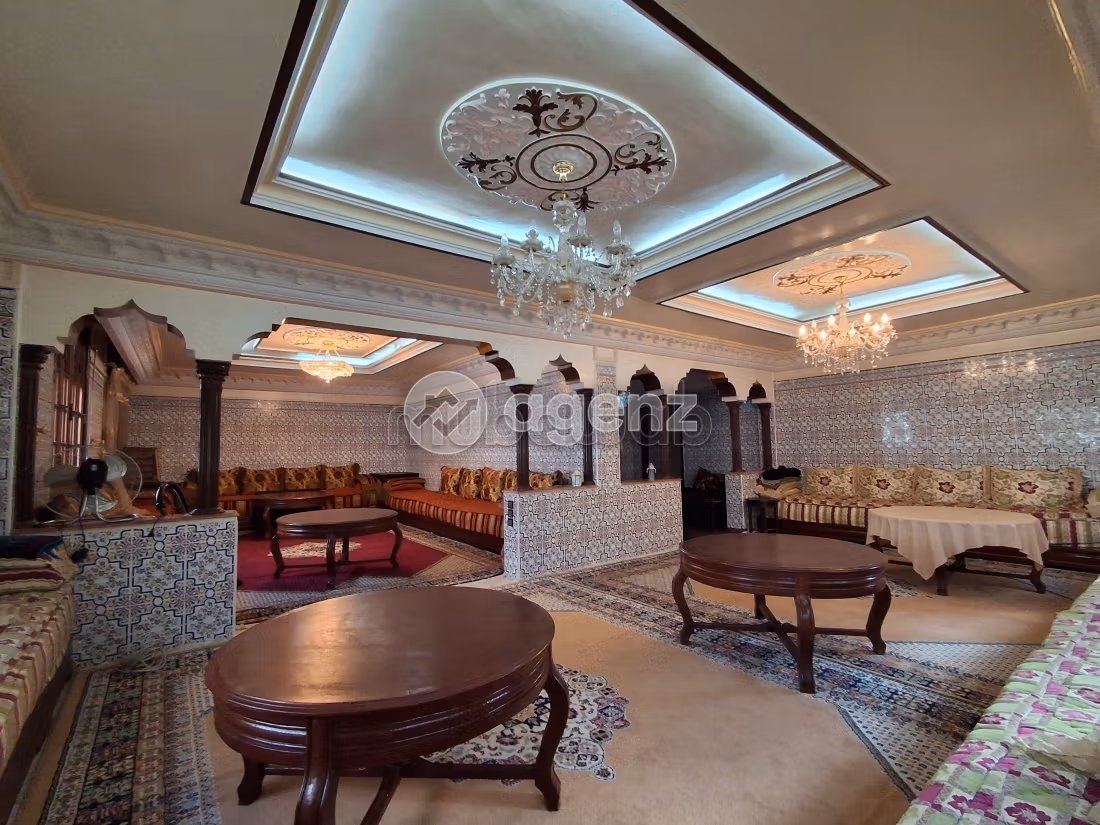 Maison à vendre 626 m², 7 chambres Sidi Maarouf Casablanca