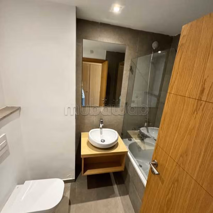 Appartement à Vendre de 266.0 m² à Casablanca, Oasis — 2