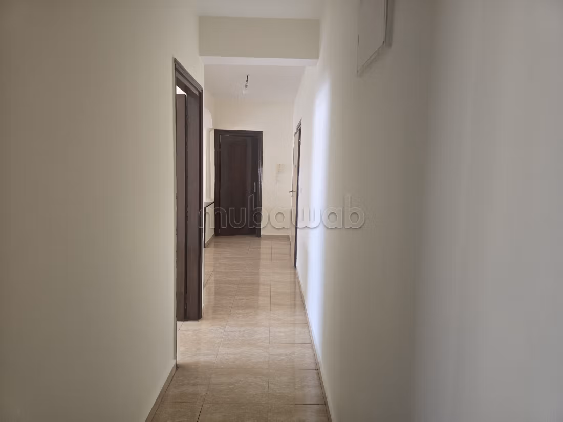 Appartamento ufficio in affitto – Bir Anzarane