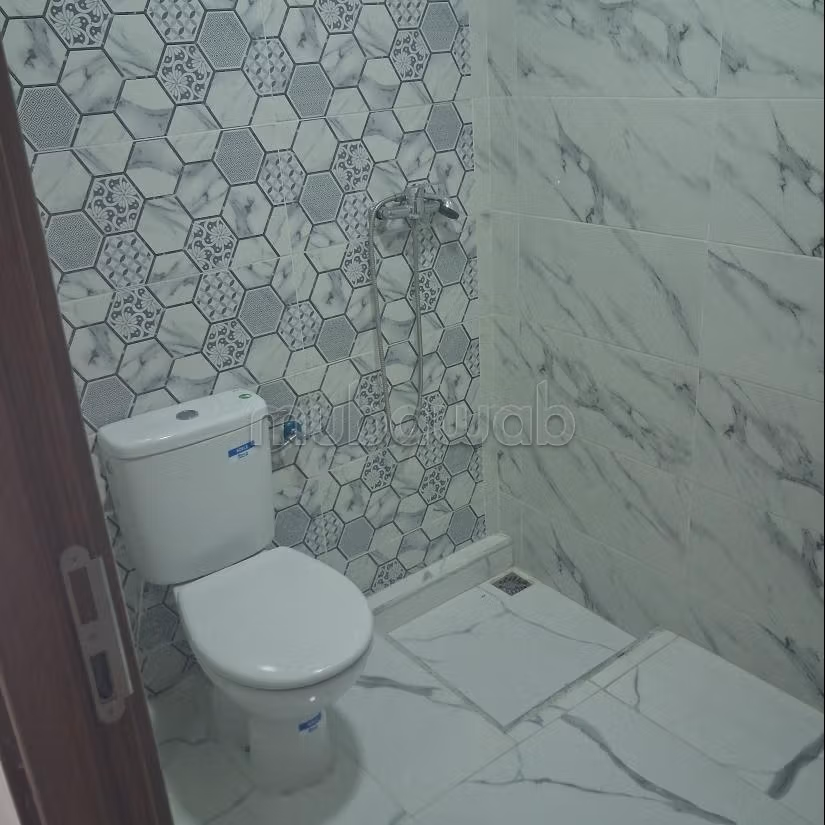 Apartamento en venta en Deroua. 3 habitaciones. Ascensor