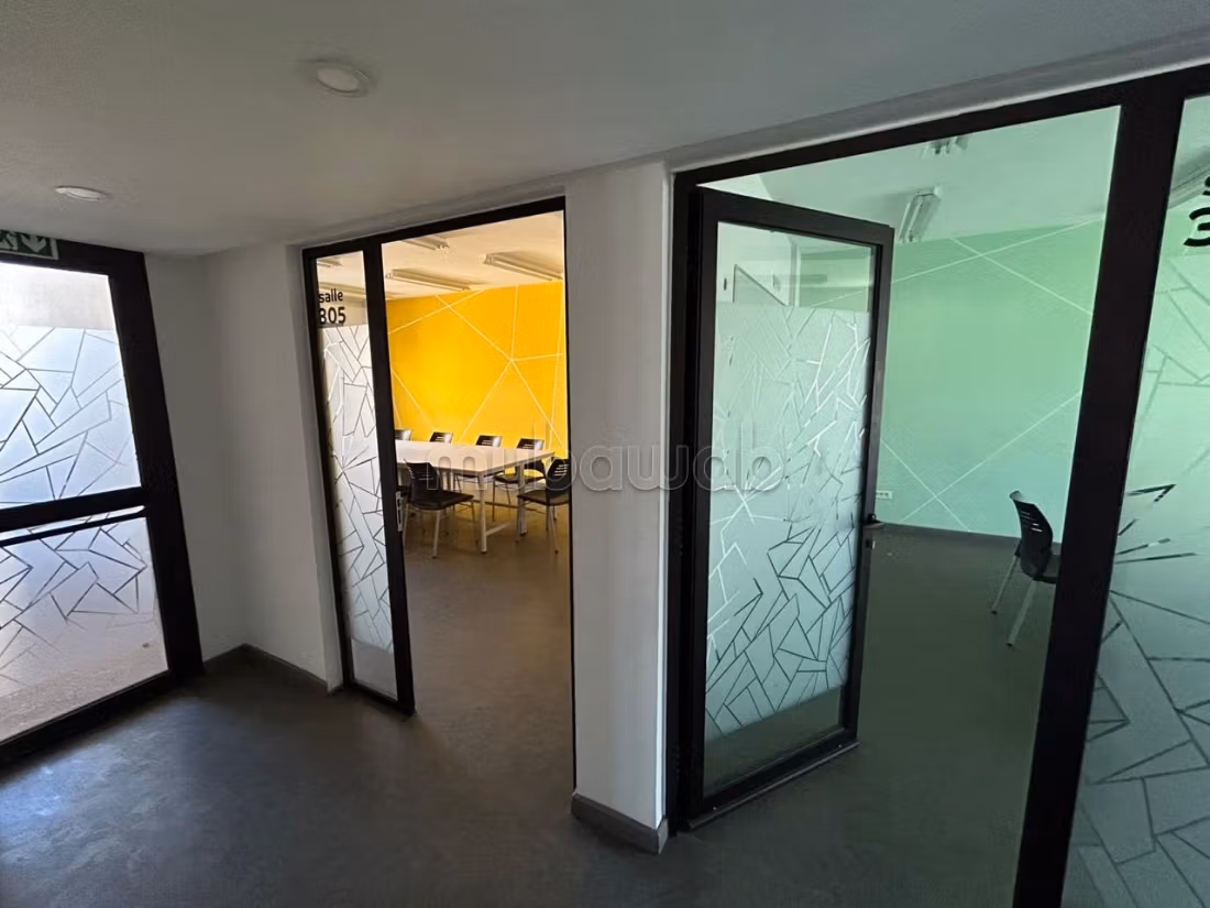 Edificio de oficinas 1450 m² Gauthier
