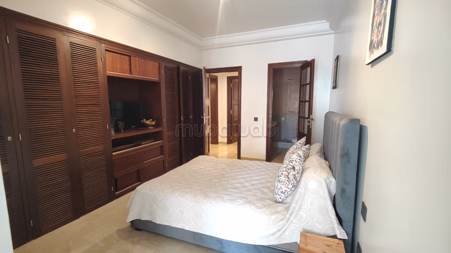 Appartement en location à Les princesses.
3 pièces confortables.
Bien meublé — 6