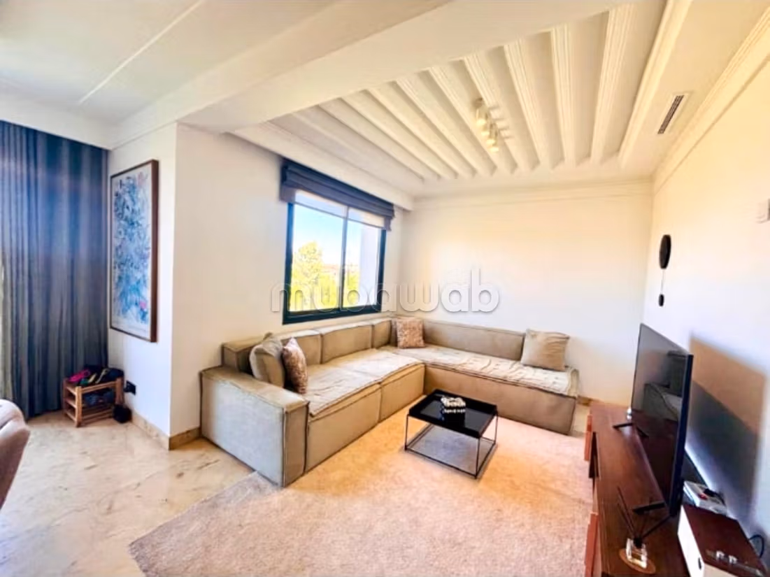 Superbe appartement 2 chambres meublé avec vue sur piscine et chambre de personnel