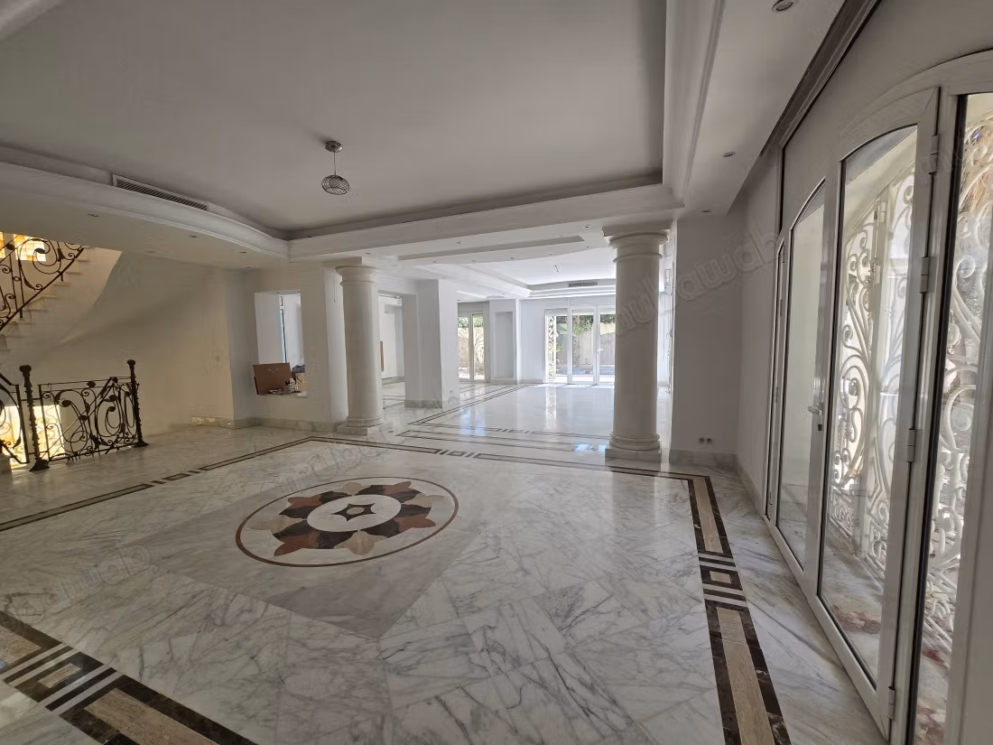 À louer – Superbe villa aux Jardins de Carthage