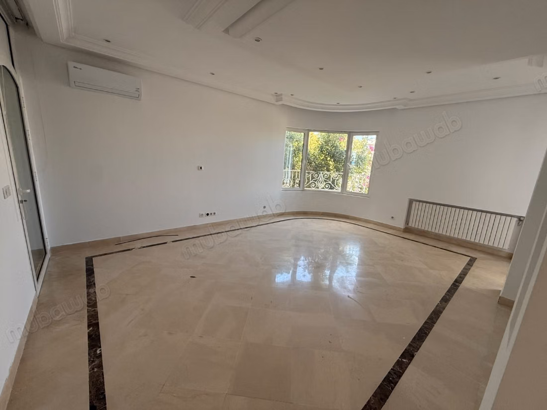 In affitto - Stupenda villa ai Giardini di Cartagine