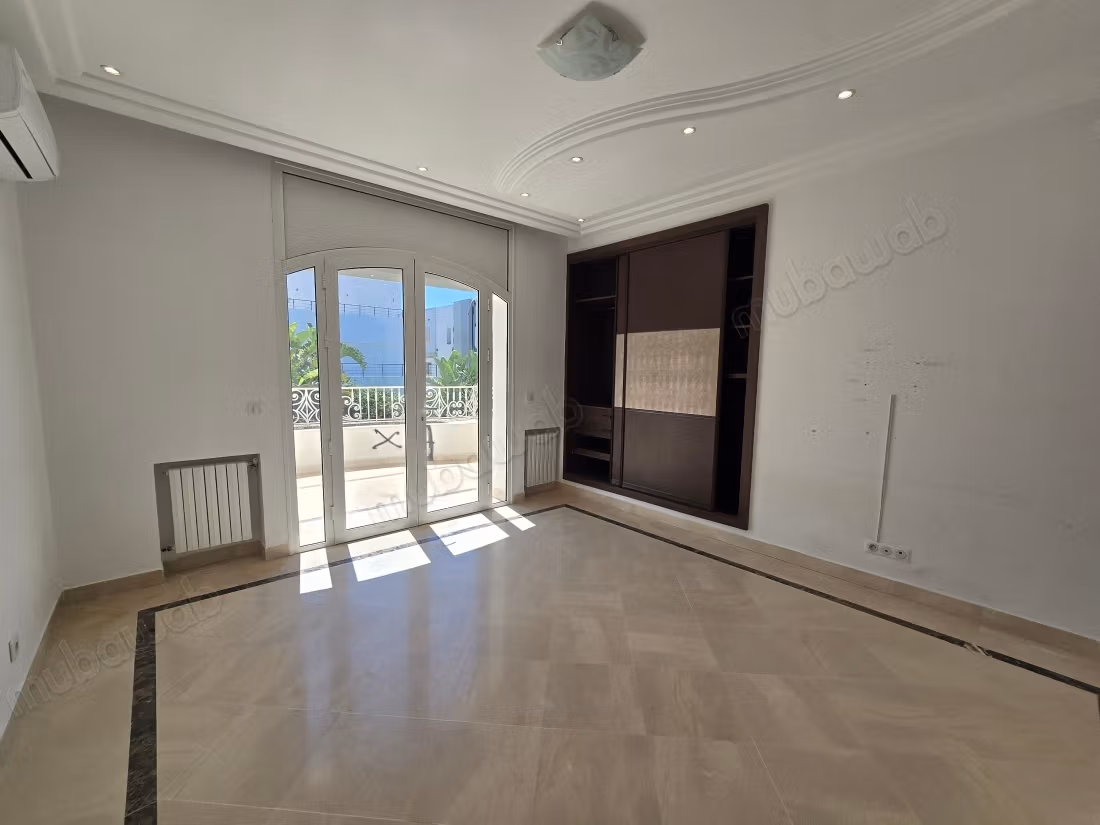 À louer – Superbe villa aux Jardins de Carthage