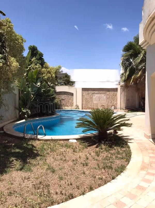 À louer – Superbe villa aux Jardins de Carthage