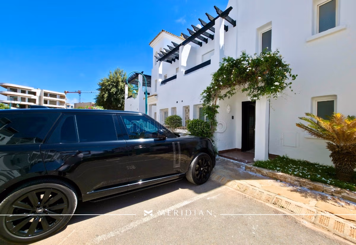 Vente Villa à Dar Bouazza, Rés privée Front de mer