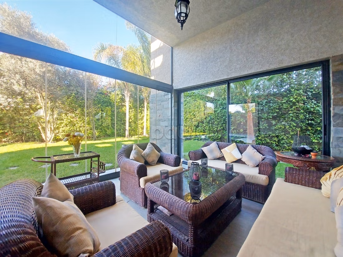 Bouskoura Villa with Pool