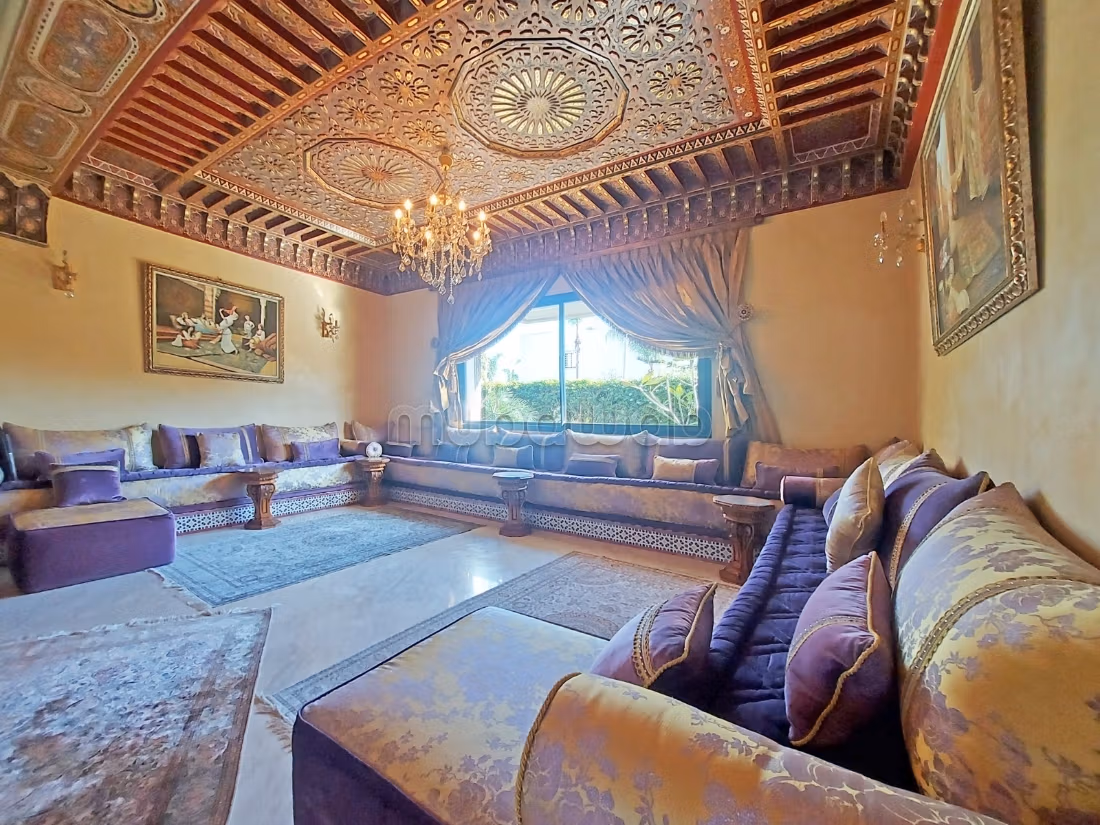 Bouskoura Villa with Pool
