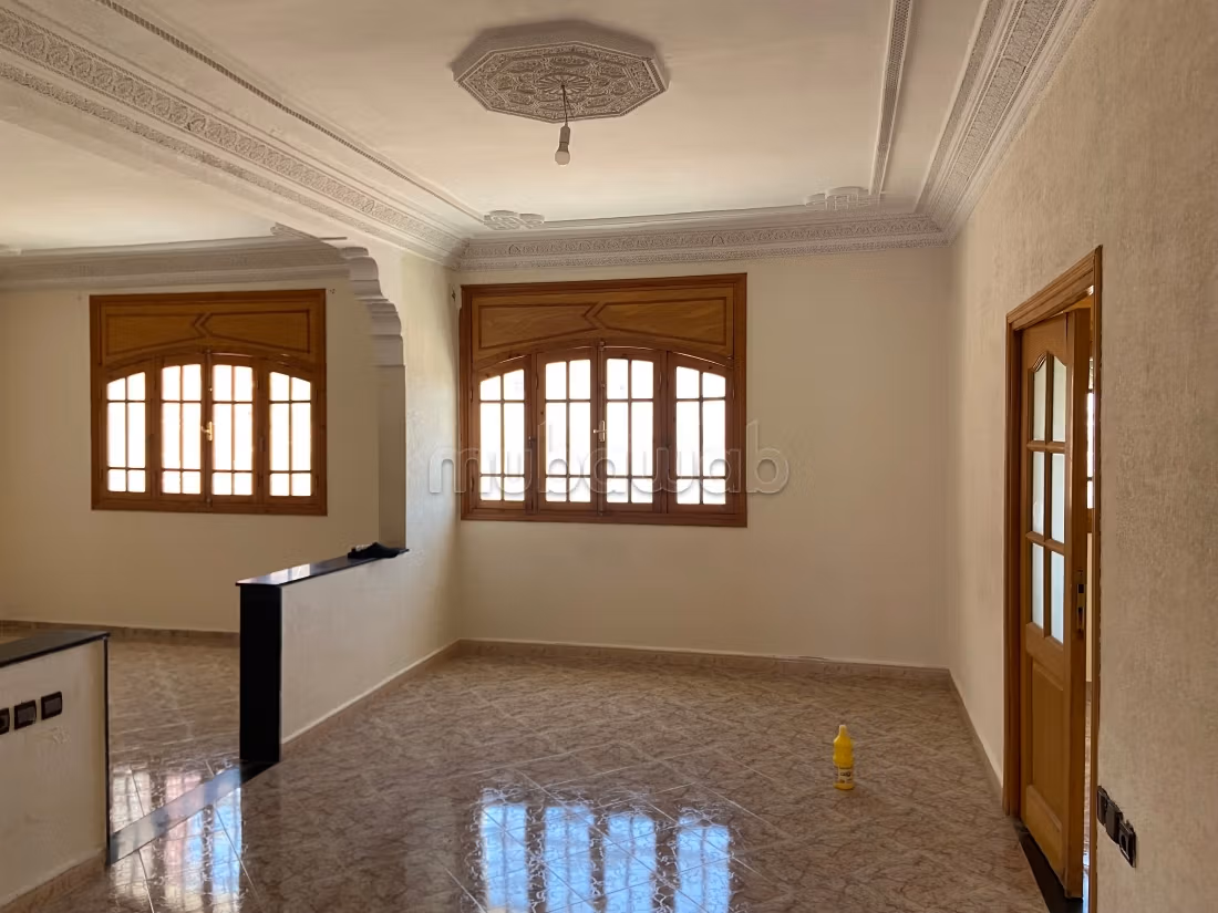 Une appartement de location mensuel: 
Ouad fes