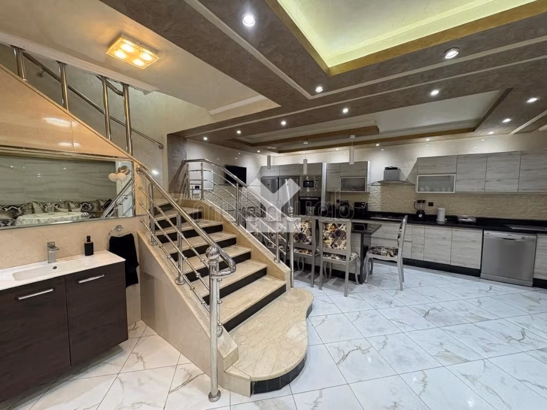Magnifique Maison en bande grande terasse 
oulfa