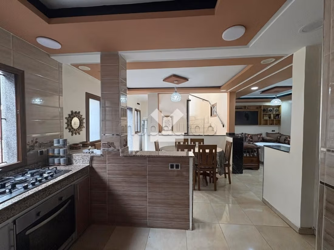 Magnifique Maison en bande grande terasse 
oulfa