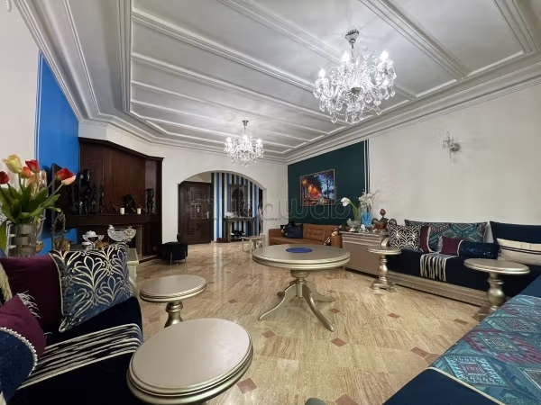 Nice furnished 3-bedroom apartment