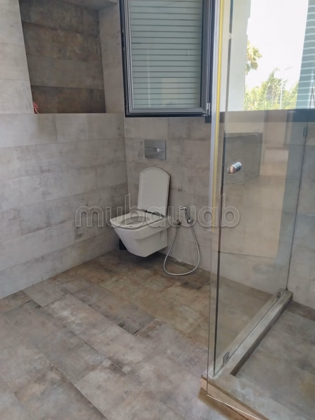 Manifique Villa a la location vide a anfa 60000dh