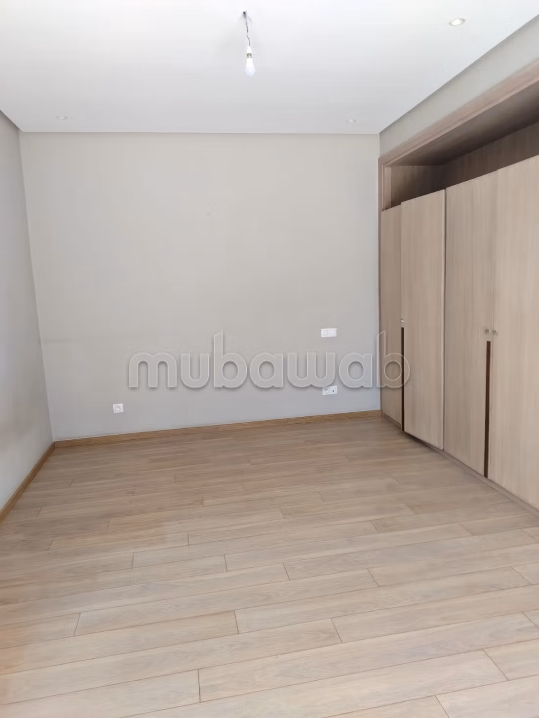 Manifique Villa a la location vide a anfa 60000dh