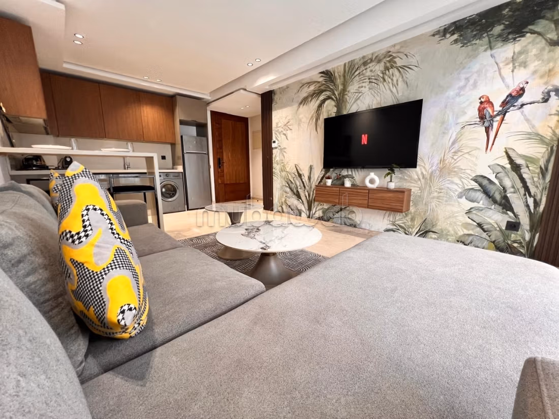 Location d'un appartement à Les princesses.
Superficie 60 m².
Bien meublé