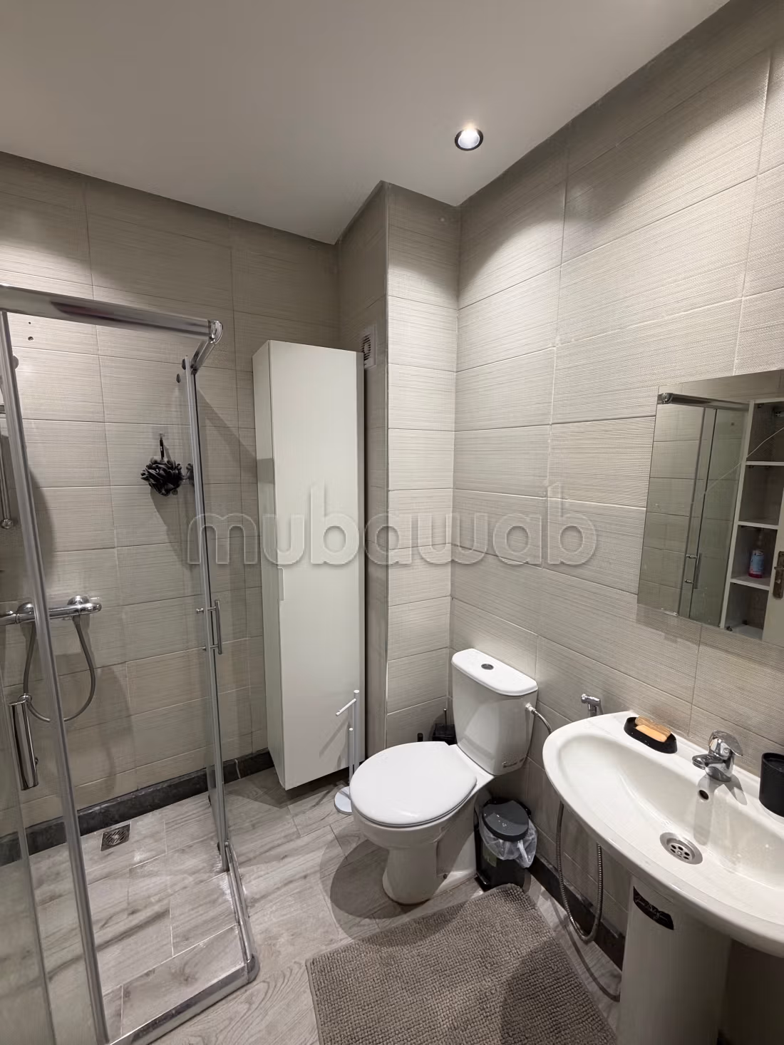 Appartamento elegante a 6 min dal marina e dal centro città