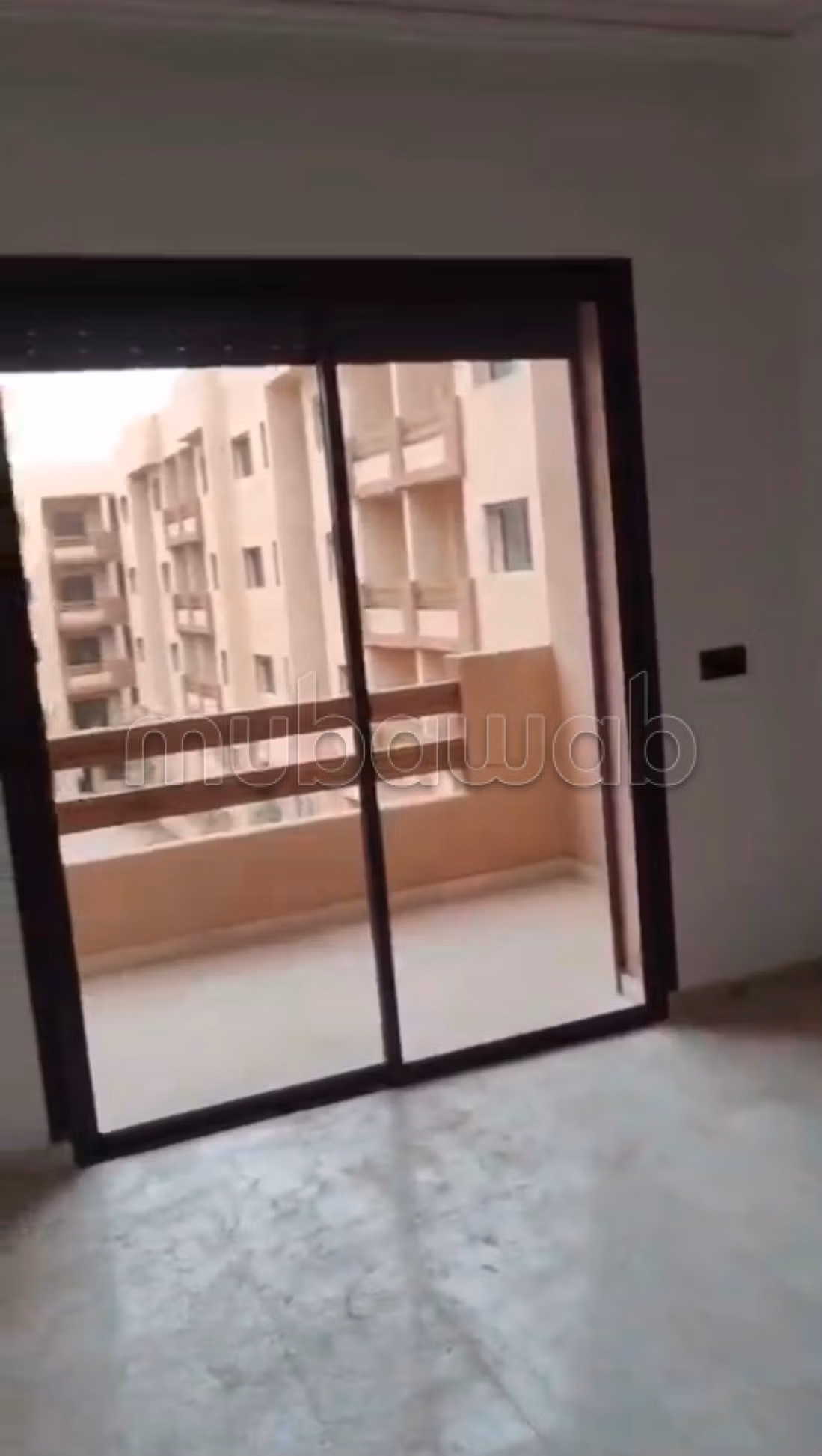 À louer Appartement vide à semlalia — 5