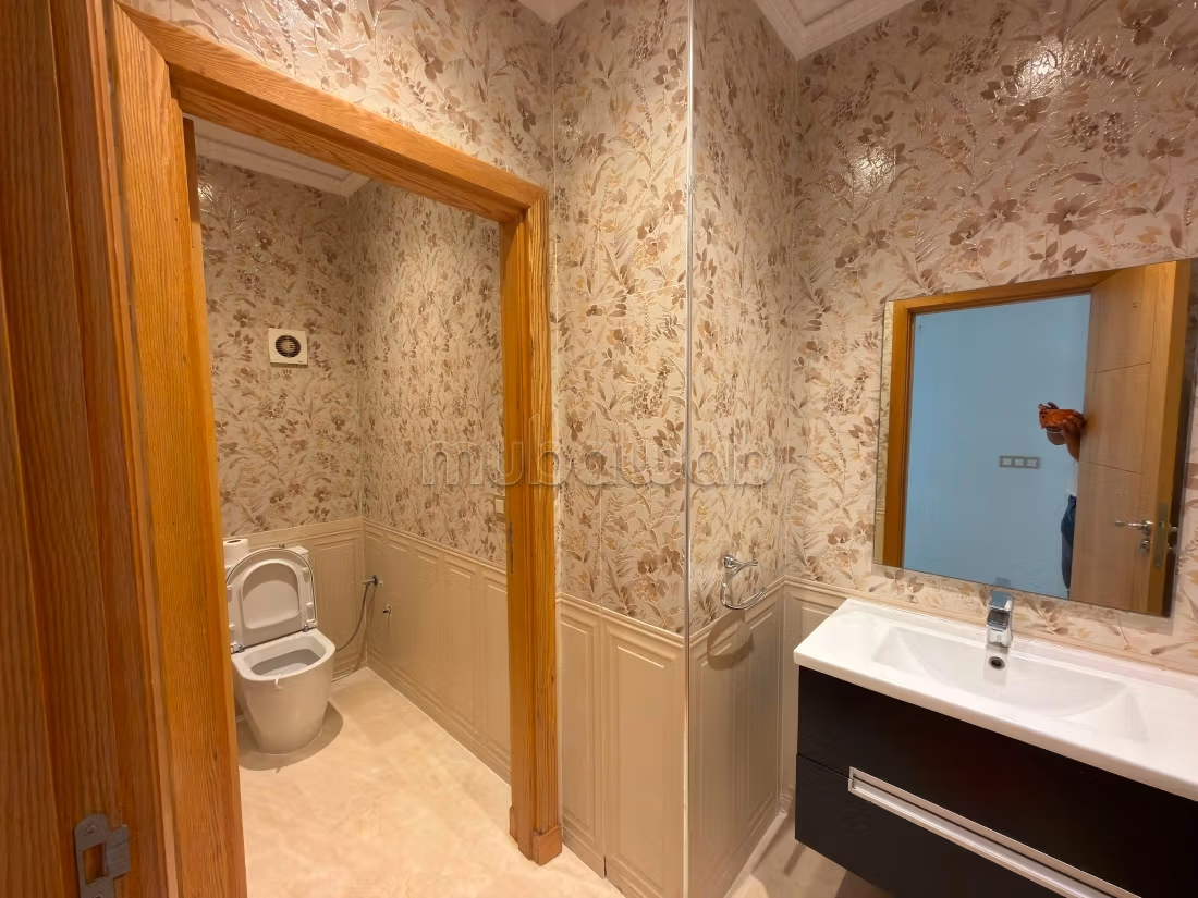 Appartement 150 m² f Du Golf — 21