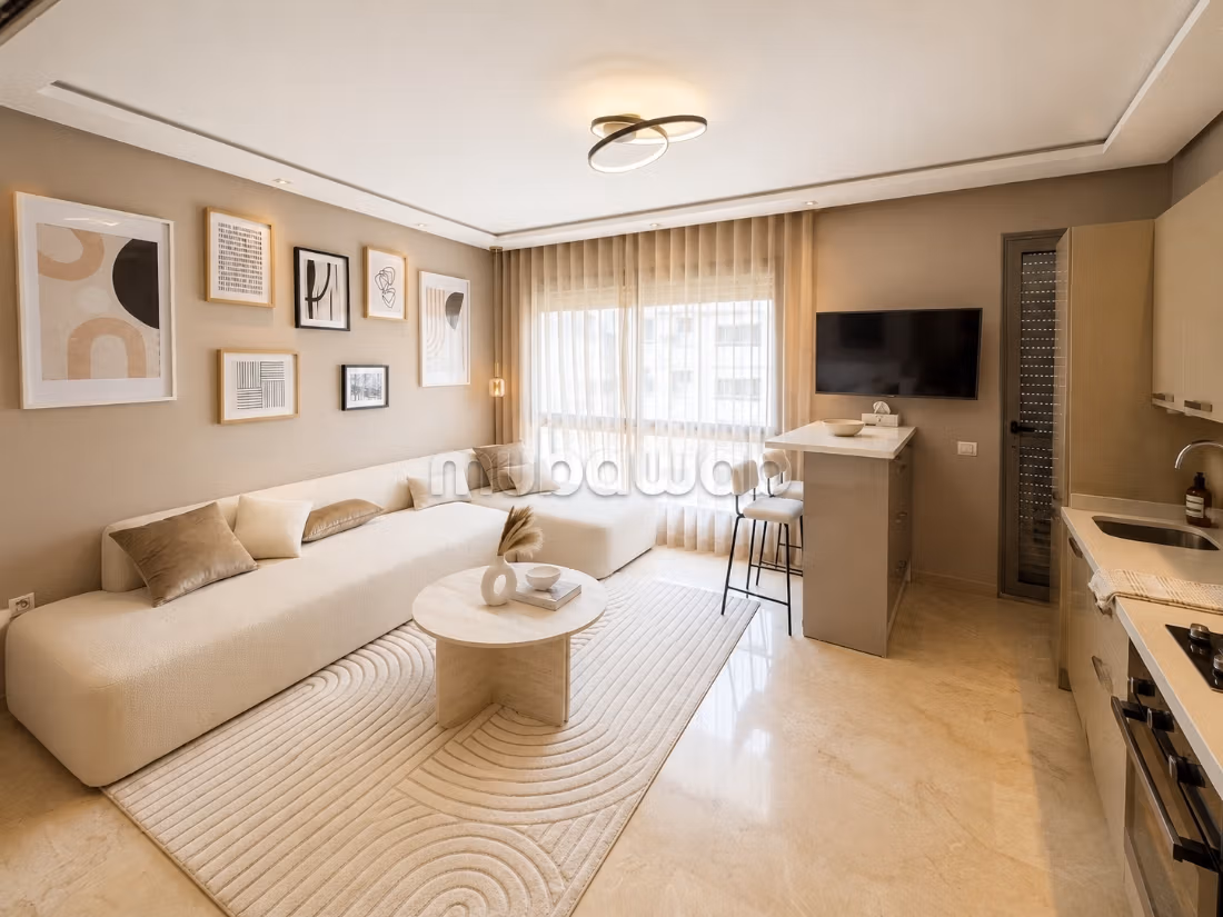 Studio moderne meuble et equipe parking