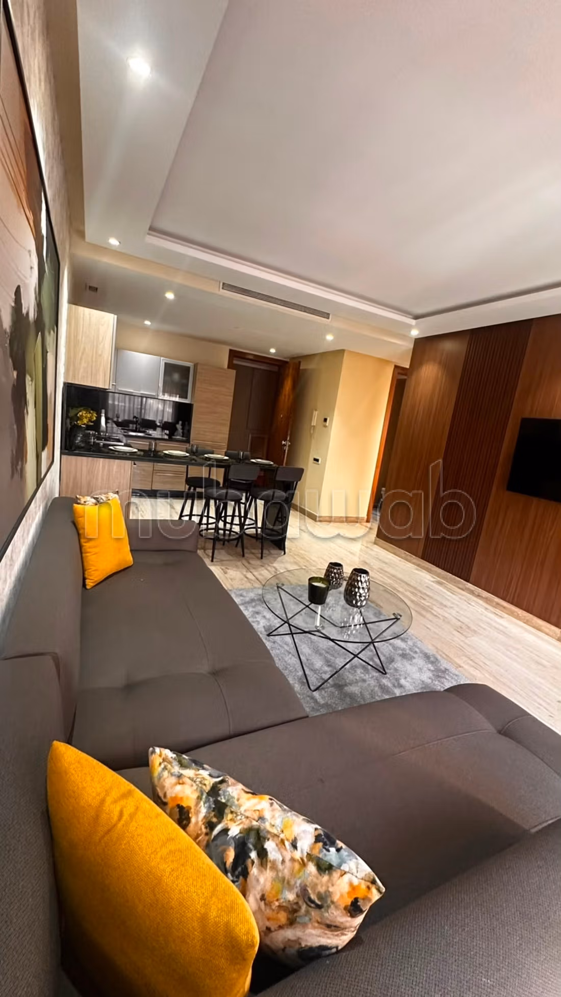 Furnished 2-bedroom apartment for rent on Anfa Boulevard