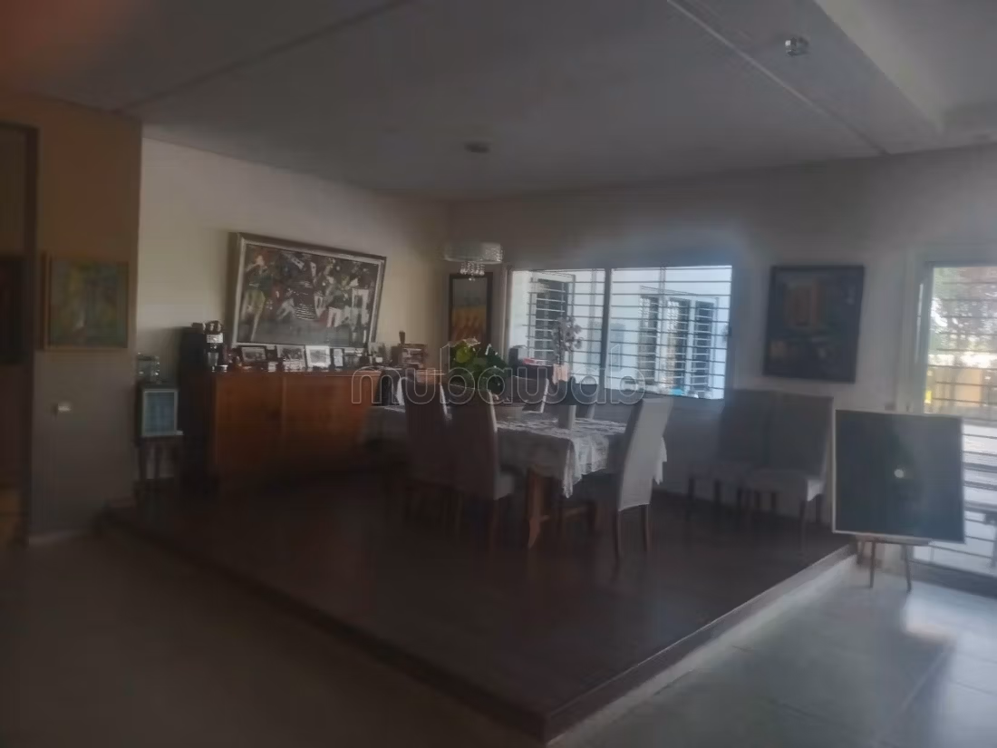 En venta granja con villa 1HA
