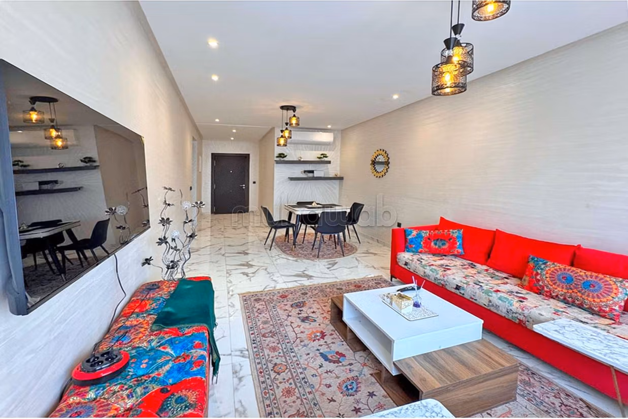 Appartement 2 chambres, Piscine et Parking SS