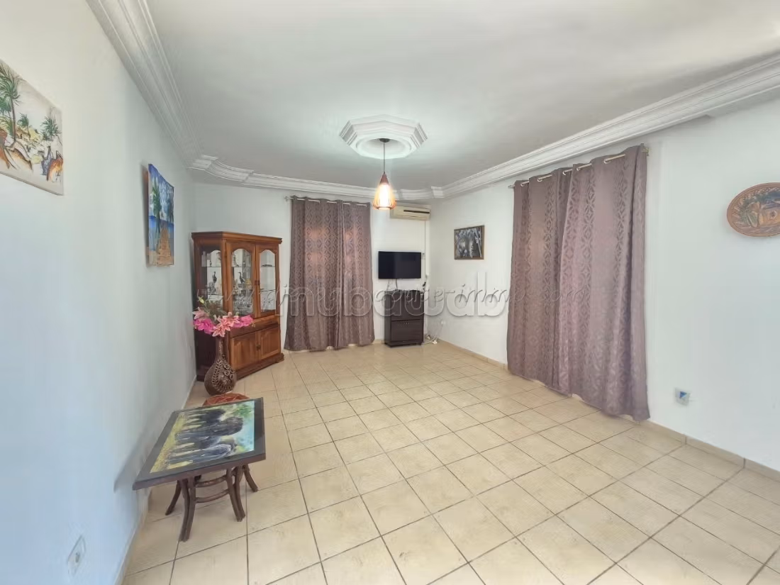 Posizione annuale bella casa S3 a Tézdaine