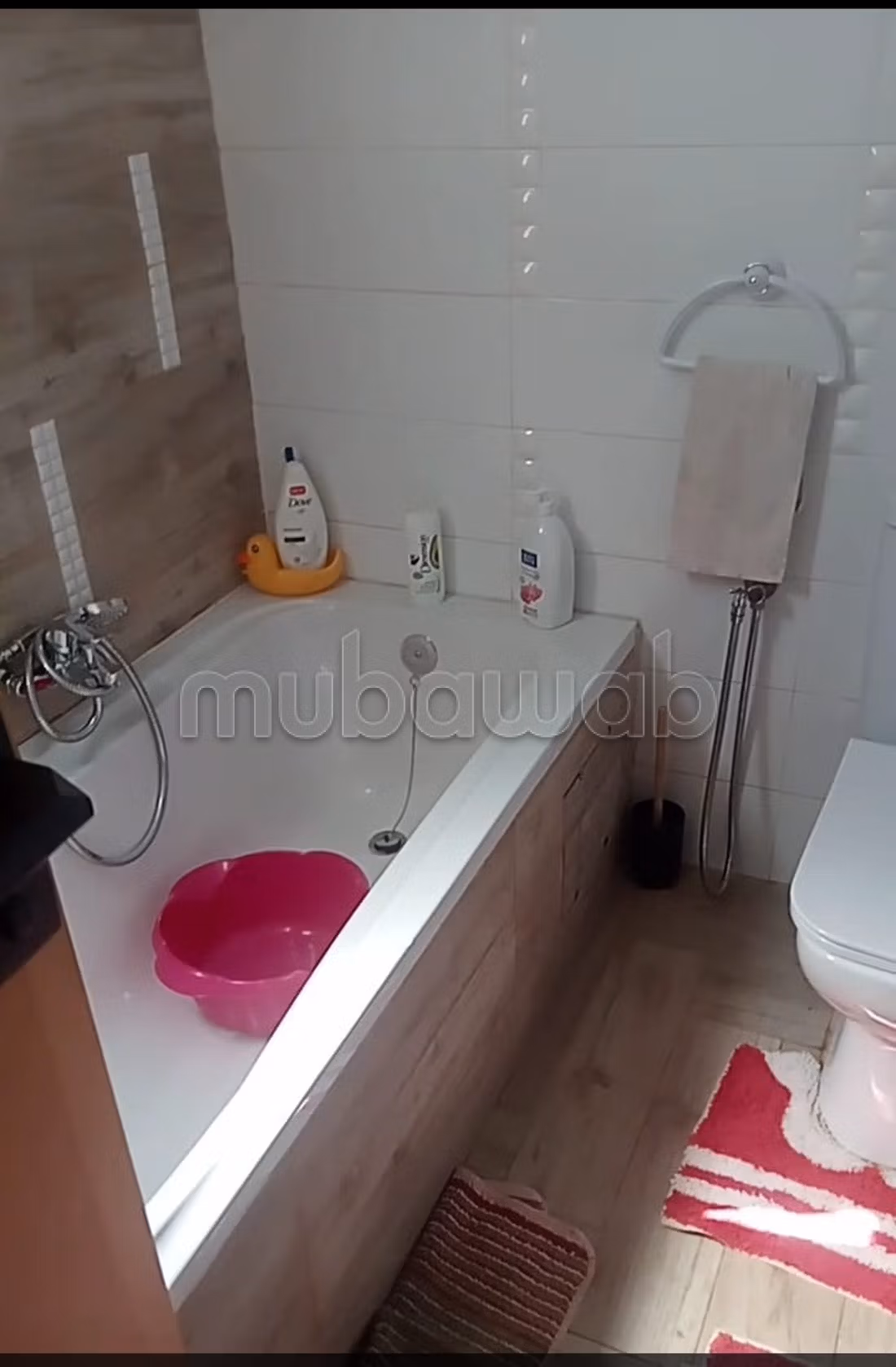 Appartamento arredato con grande terrazza privata
