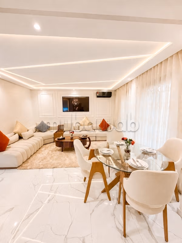 Appartamento in affitto a Malabata. Superficie totale 130 m². Arredato