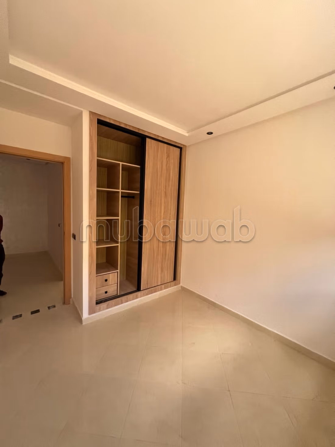 Appartement à l'achat à Guich Oudaya. 4 chambres agréables. Salon traditionnel, antenne parabolique générale — 2