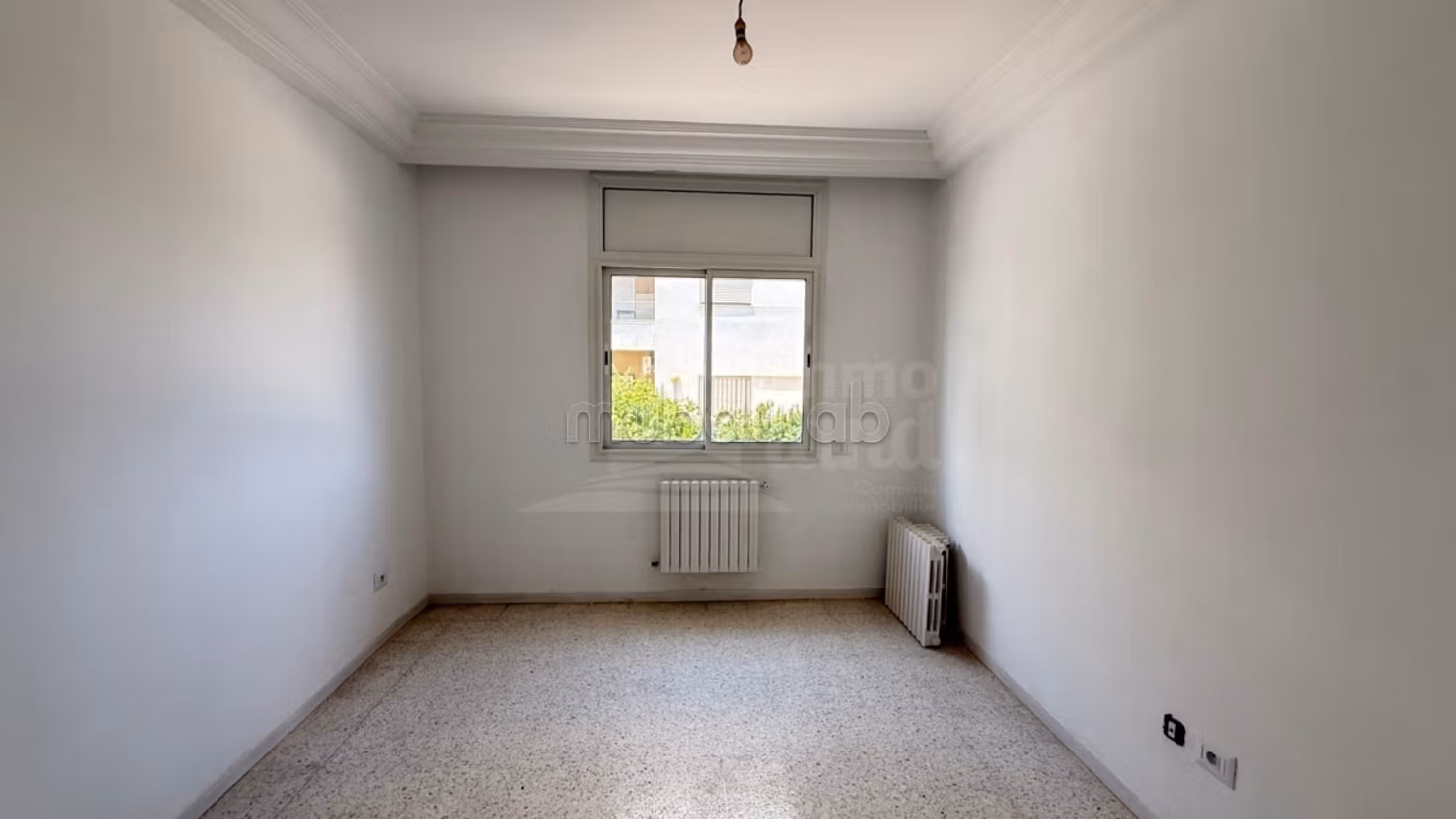 Appartamento S2 di 120m2 a Riadh Andalous