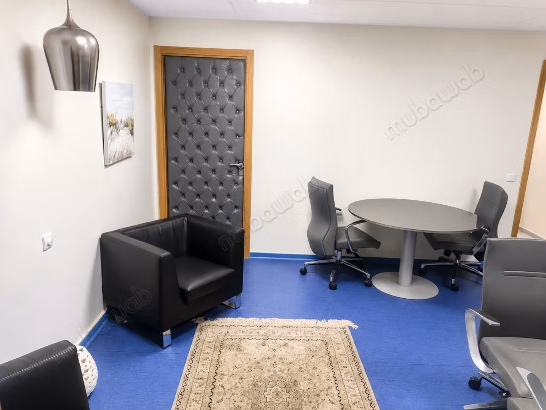 Bureau meublé avec grand balcon maarif