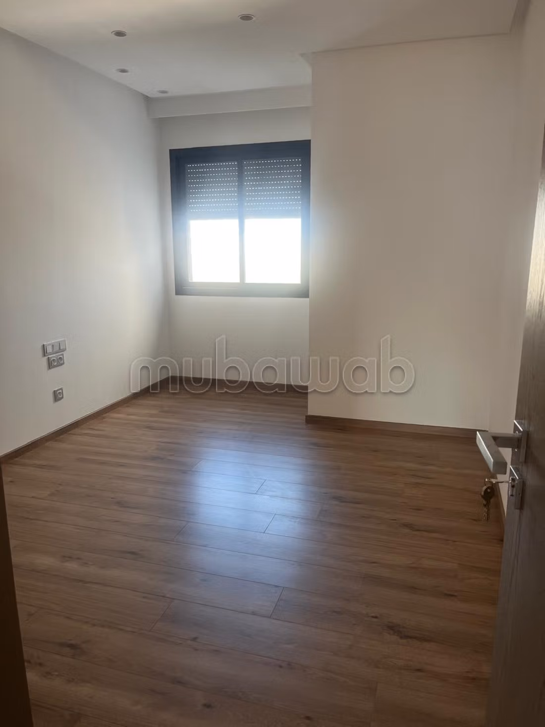 BEL appartement à louer 
AIN DIAB extension — 6