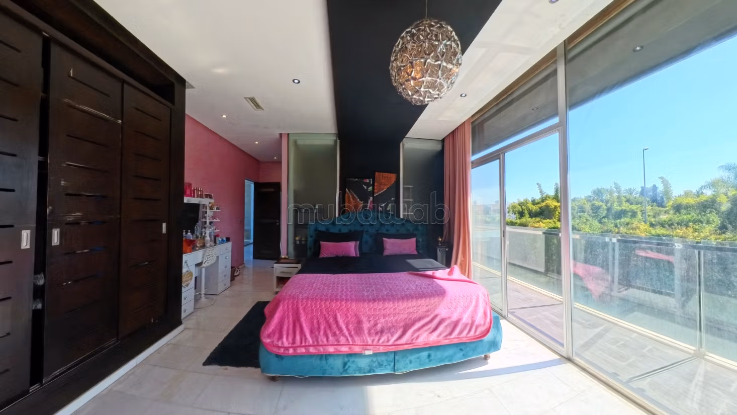 Villa d’Exception au Cœur du Souissi, Rabat