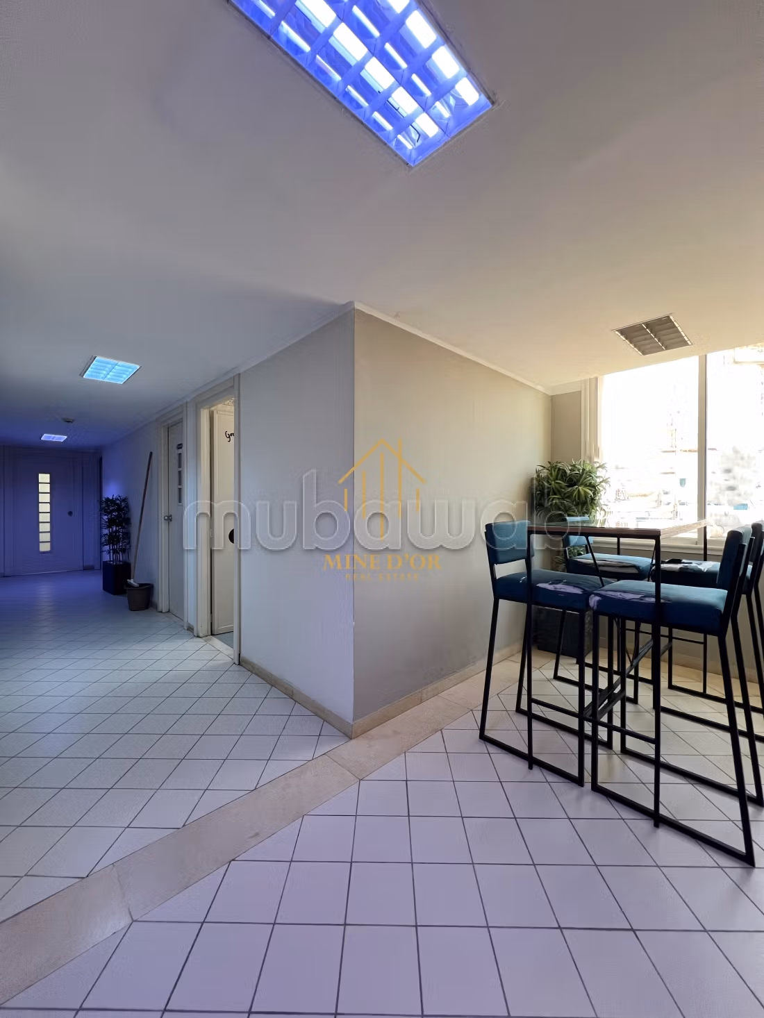 In vendita un piano di 475 m² al Centro Urbano Nord