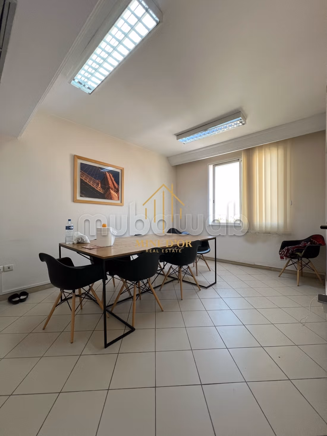 In vendita un piano di 475 m² al Centro Urbano Nord