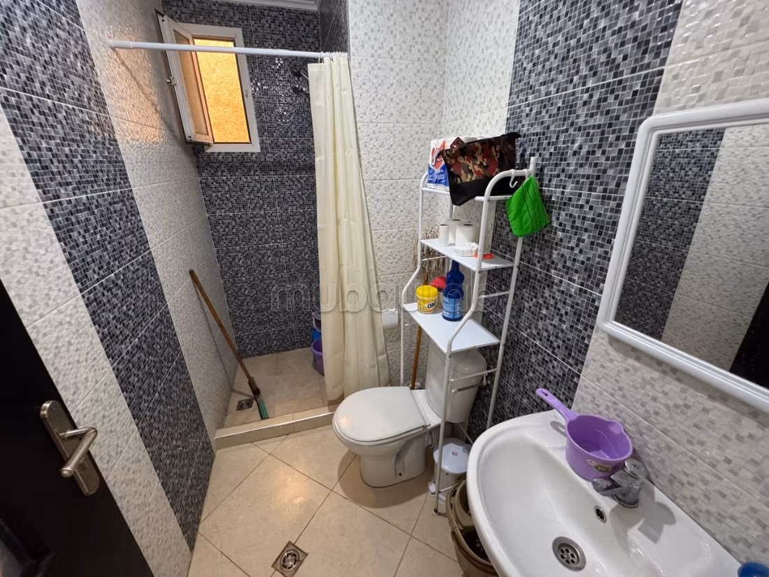 Appartement te koop van 64 vierkante meter in Wadi Law