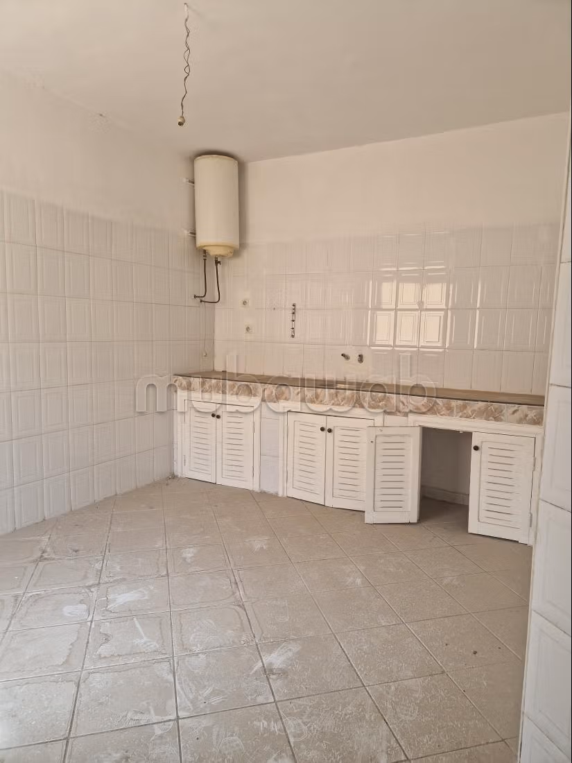 Bonne affaire à saisir
ppartement à vendre jamais habité — 3