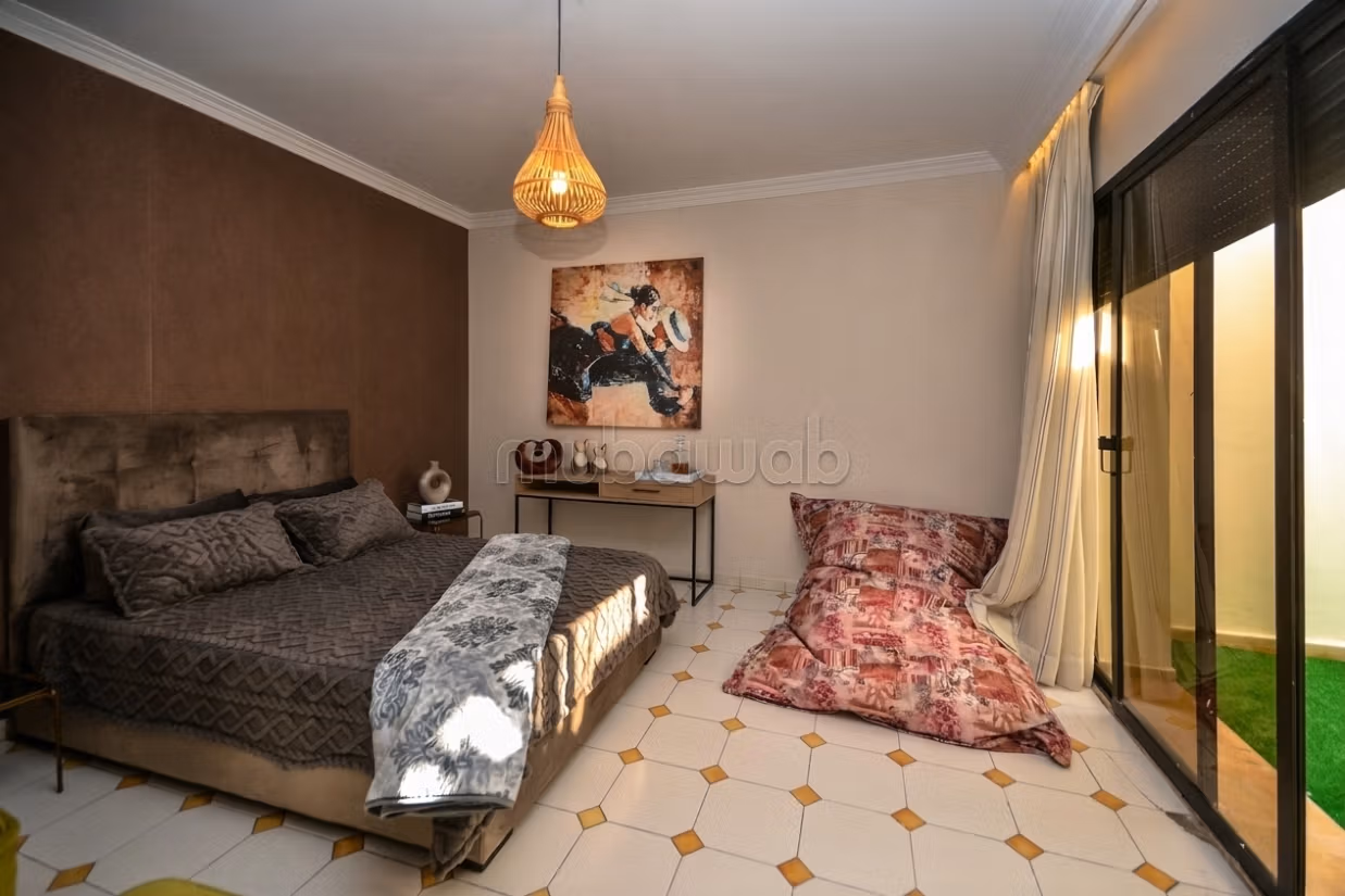 Gemeubileerd 2 kamers — Gauthier, Sebou straat