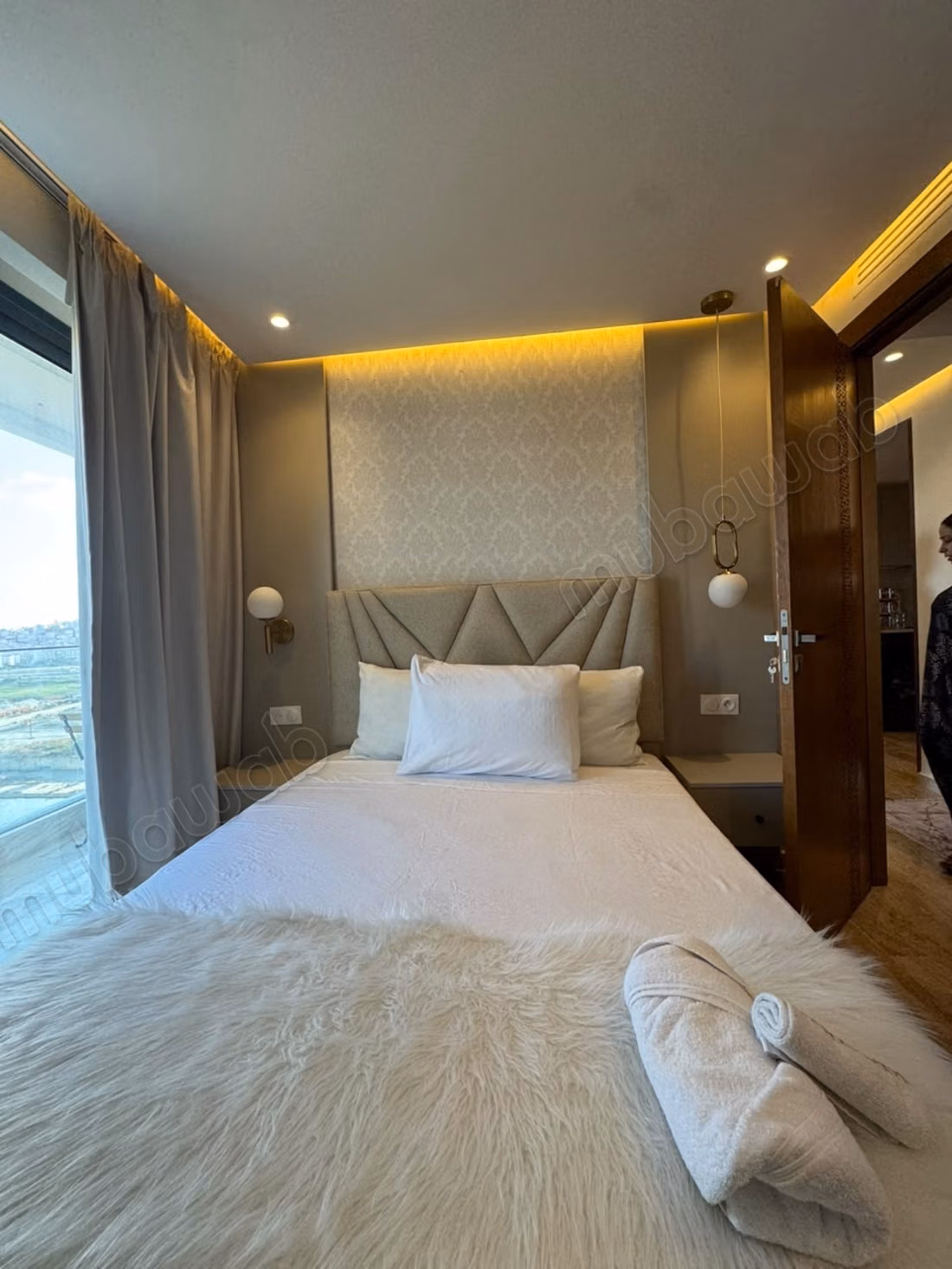 Stunning furnished apartment with 2 bedrooms for rent