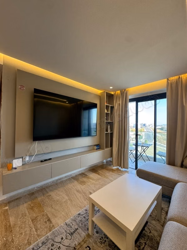 Stunning furnished apartment with 2 bedrooms for rent