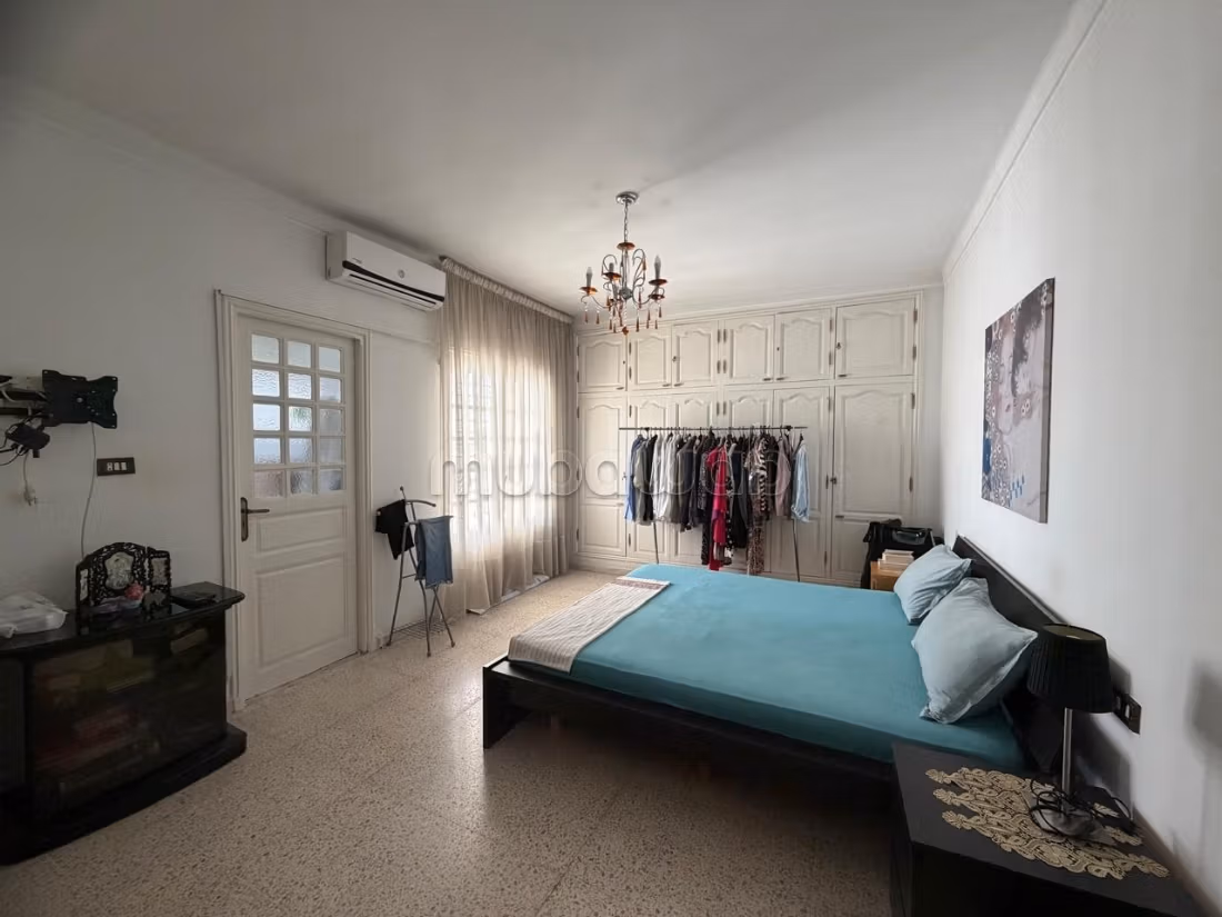 A vendre une villa à Menzah 8