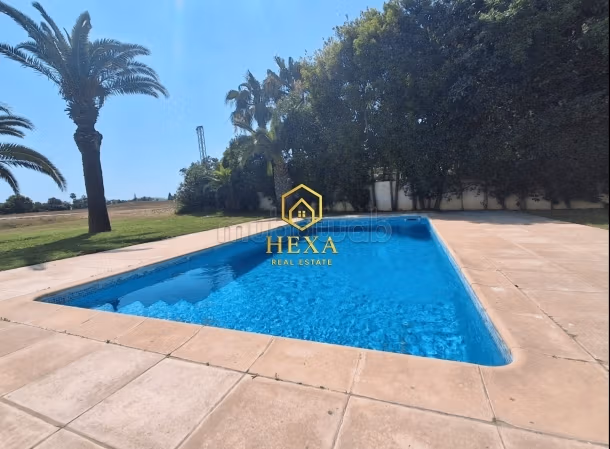 Rez de chaussée S4 avec piscine à Gammarth