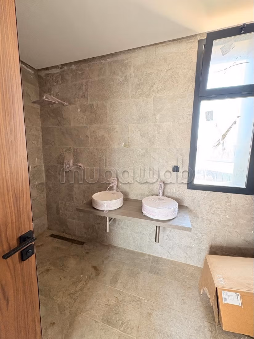 Nieuwe moderne villa in Dar Bouazza