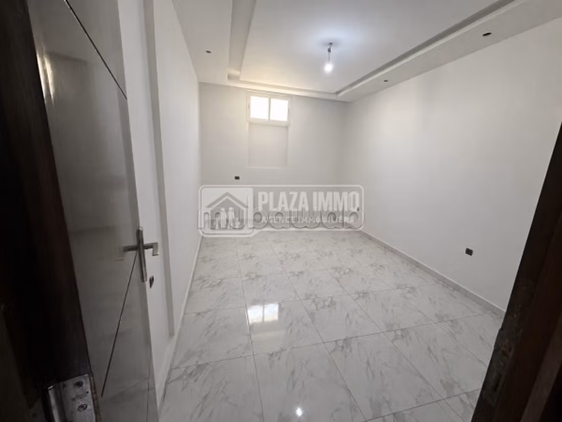 A Vendre Un Duplex S4 Route de Gammarth