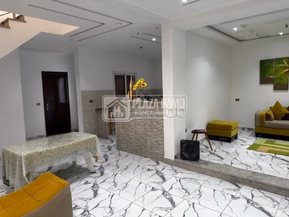 A Vendre Un Duplex S4 Route de Gammarth