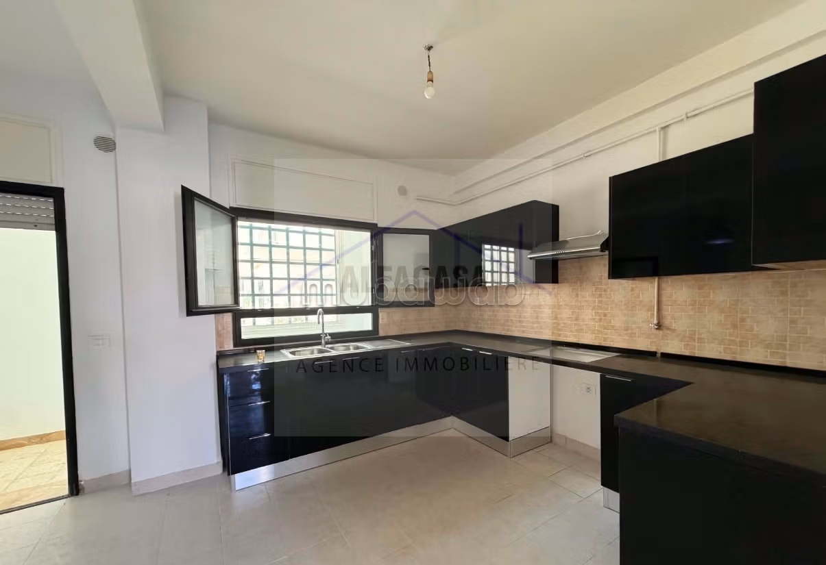 A vendre un duplex s3 laouina